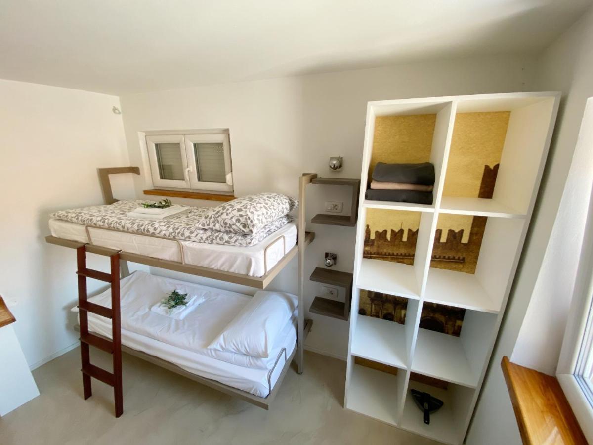 Guest House Via Flavia Копер Экстерьер фото